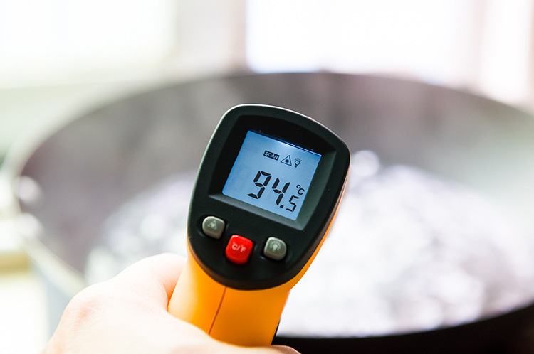 Touch No contact -50-330'C Industrial Infrared Thermometer - Click Image to Close