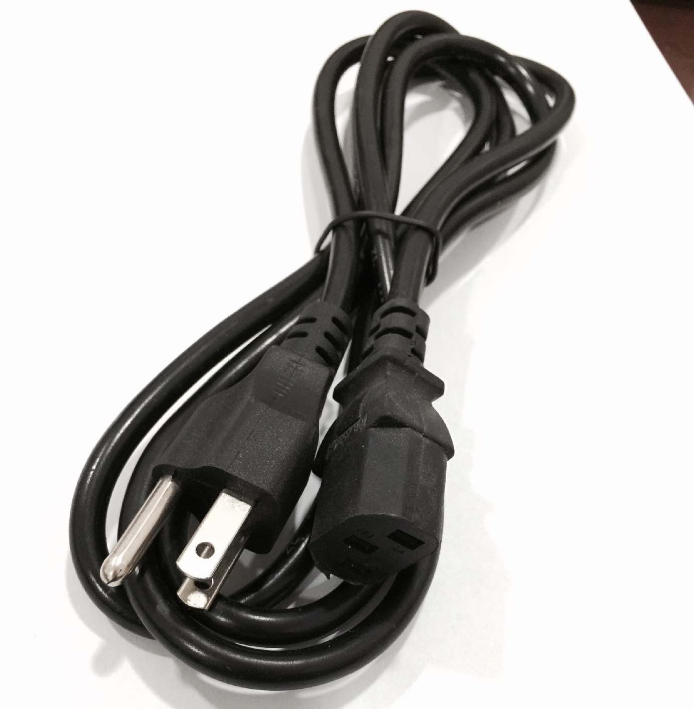 Computer case power cord, 1.5m American standard plug wire - Click Image to Close
